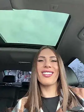  JessyRey  online show from January 10, 12:10 pm