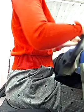 irina hana online show from December 21, 7:34 am