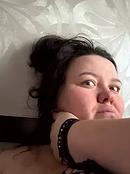 SunnyLeila2101 online show from January 14, 1:27 pm