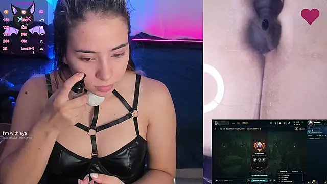 Aishelyng online show from October 30, 10:44 pm