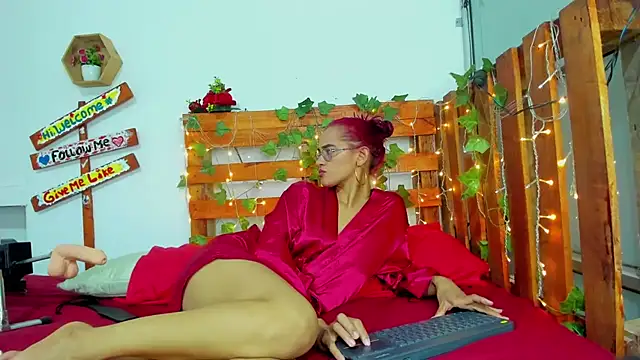 cris dulce online show from January 11, 4:17 am