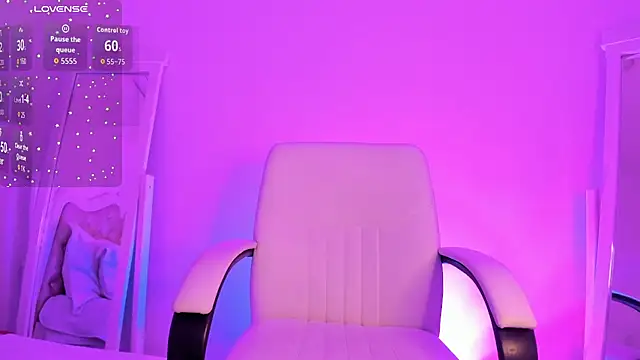 Jasmin hamdan online show from March 31, 9:26 pm