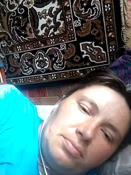 Romashka33011 online show from June 24, 1:43 pm