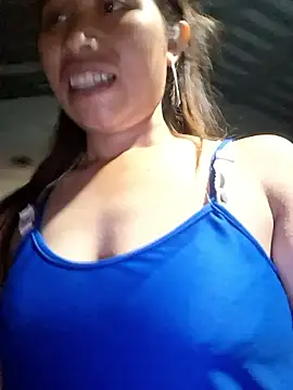 mo4mh online show from April 17, 10:23 pm