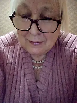 Alexia64231 online show from November 7, 3:39 pm