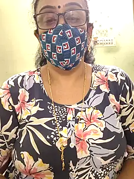 sweet-lotus online show from February 5, 7:00 am