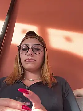 AriaBliss- online show from November 7, 9:31 pm