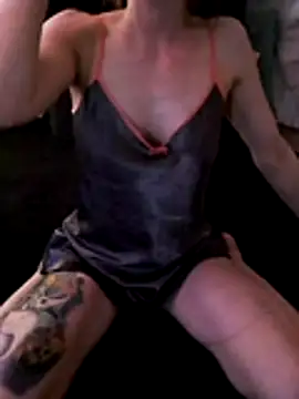 Prinny-LouX online show from February 15, 10:20 pm