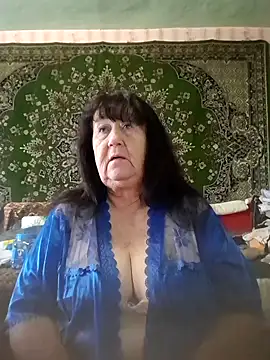 CrystalLime6411 online show from October 12, 10:50 am