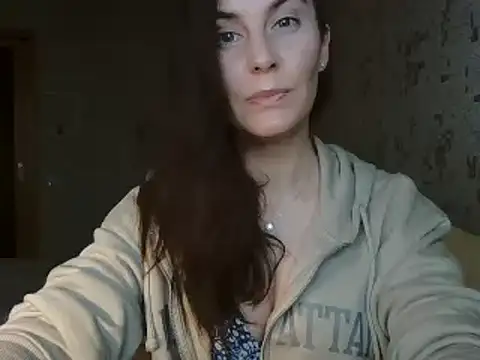 KatalinaQE online show from November 15, 6:14 am