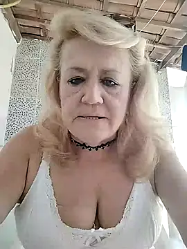 Snapshot of Belladama61 chatting on October 14, 12:08 pm Belladama61 online show from October 14, 12:08 pm