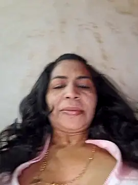 floresblancas online show from April 19, 1:55 pm