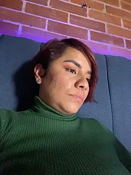 Snapshot of alejandra_prk26 chatting on October 14, 5:21 am alejandra prk26 online show from October 14, 5:21 am
