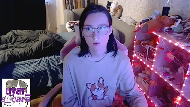 s cara online show from October 25, 12:35 pm