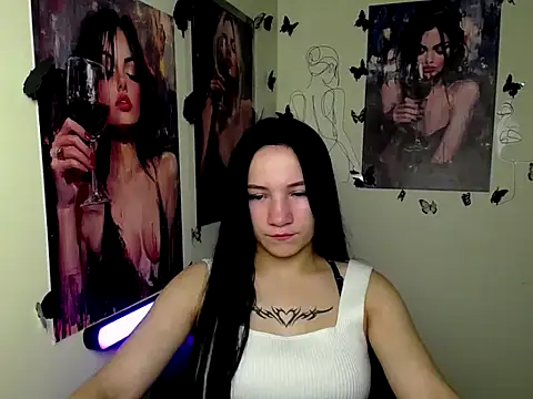 Em7MaA online show from September 28, 6:57 pm