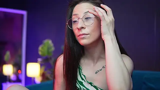 RubyRosa online show from April 15, 10:10 pm