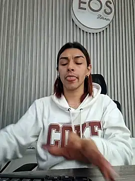 Lilith Zamara online show from November 24, 7:16 pm