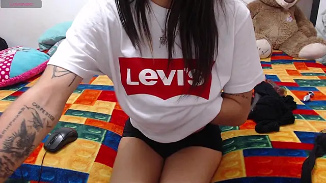 toxic sweet  online show from January 7, 3:32 am