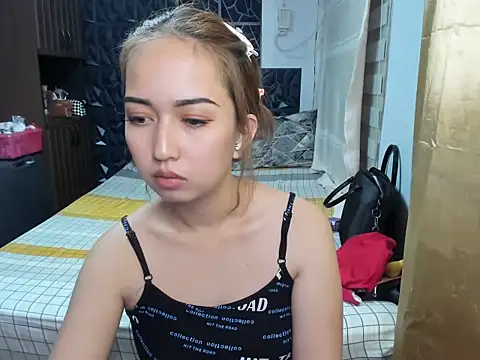 Soft Angel8 online show from January 7, 6:11 pm