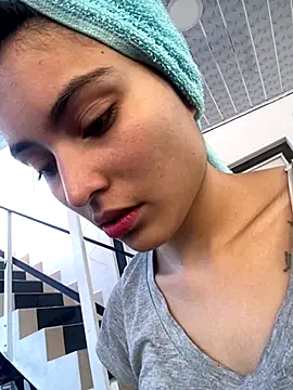 hotwife26 online show from October 7, 9:19 pm