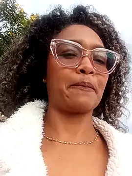 BiiancaEstradaa online show from April 18, 10:31 pm