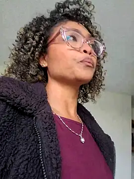 BiiancaEstradaa online show from February 18, 8:52 pm