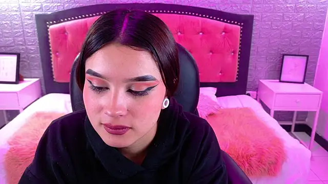 Natalie loffreda online show from September 26, 3:15 am