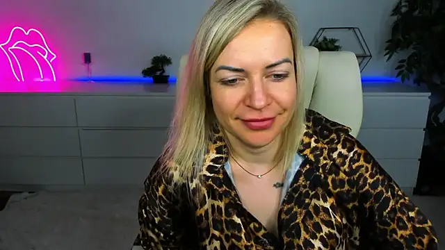 Anna Snows online show from September 29, 12:21 pm