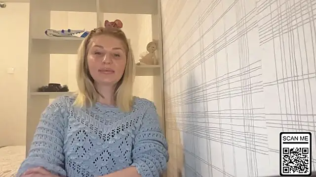 Blondie xoxoxo online show from November 28, 5:05 pm