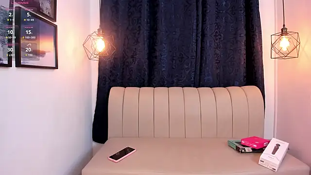 natasha moreno online show from April 6, 12:17 pm