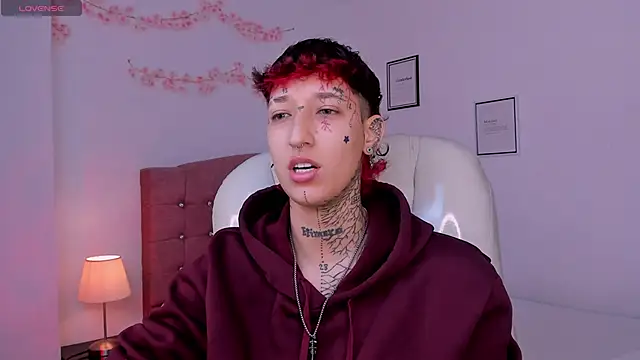 Luci Rose online show from March 27, 7:47 pm