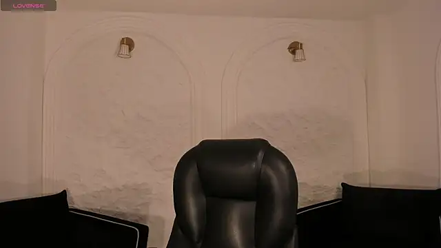 NataliaGaret online show from December 21, 10:46 pm