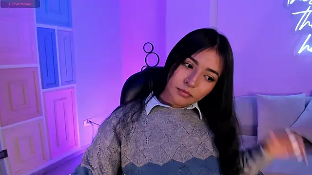 AyshelBrown online show from October 21, 3:32 am