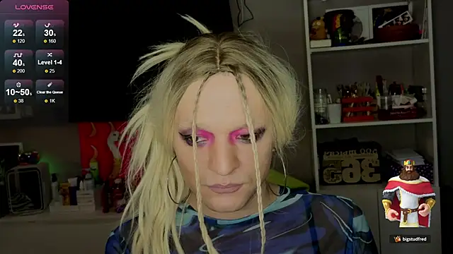 Kkkylie online show from March 1, 2:28 pm