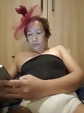 hotedhale online show from September 17, 6:00 am