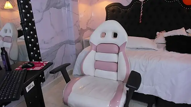 anna2809 online show from October 18, 4:10 pm