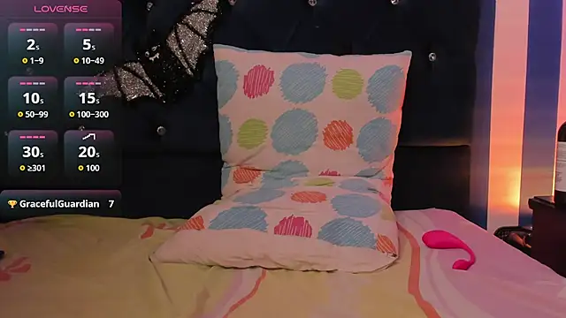 valeria rouse28 online show from November 1, 7:29 pm