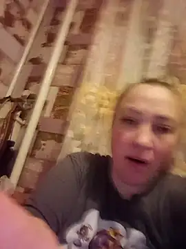 Kiss Eva online show from March 6, 8:26 pm