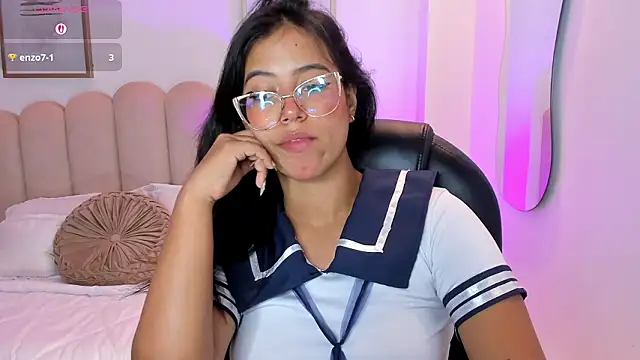 raven stonee online show from March 14, 12:11 am