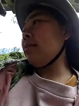 quynhkoolbae online show from March 10, 4:27 am