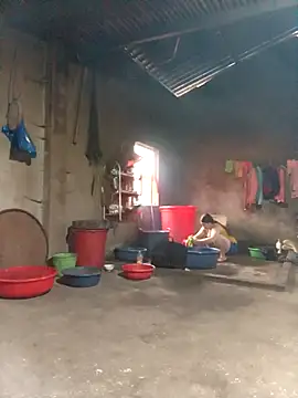 quynhkoolbae online show from November 12, 4:21 am