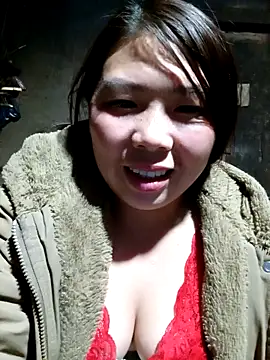 quynhkoolbae online show from November 19, 12:38 pm