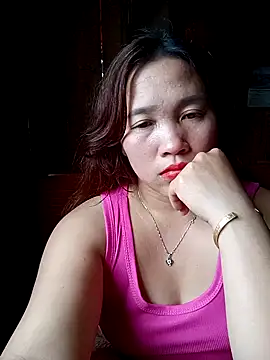 miumiu 00 online show from October 2, 7:57 am