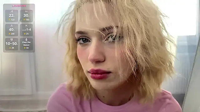 GlaydsLeveto online show from March 17, 5:44 am