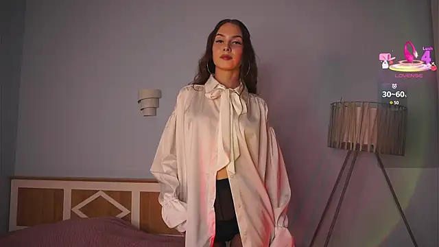 TariDehay online show from October 26, 1:39 pm