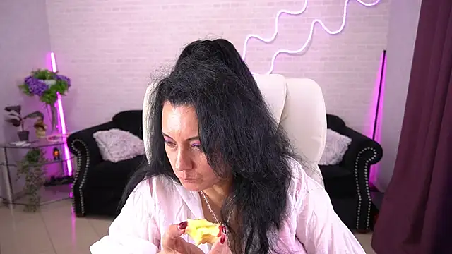 ValeryRosseee online show from October 16, 7:22 am