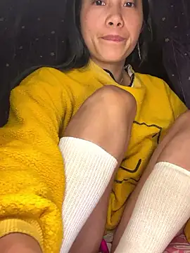 EmLy02 online show from January 9, 4:28 am