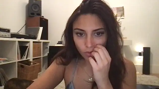 Snapshot of only1miasahalal chatting on September 14, 6:44 am only1miasahalal online show from September 14, 6:44 am