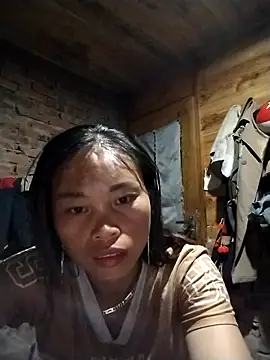   Ngoc20   online show from July 3, 2:23 pm