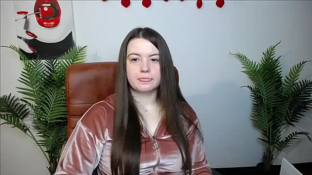 MavkaCute online show from February 22, 7:37 pm